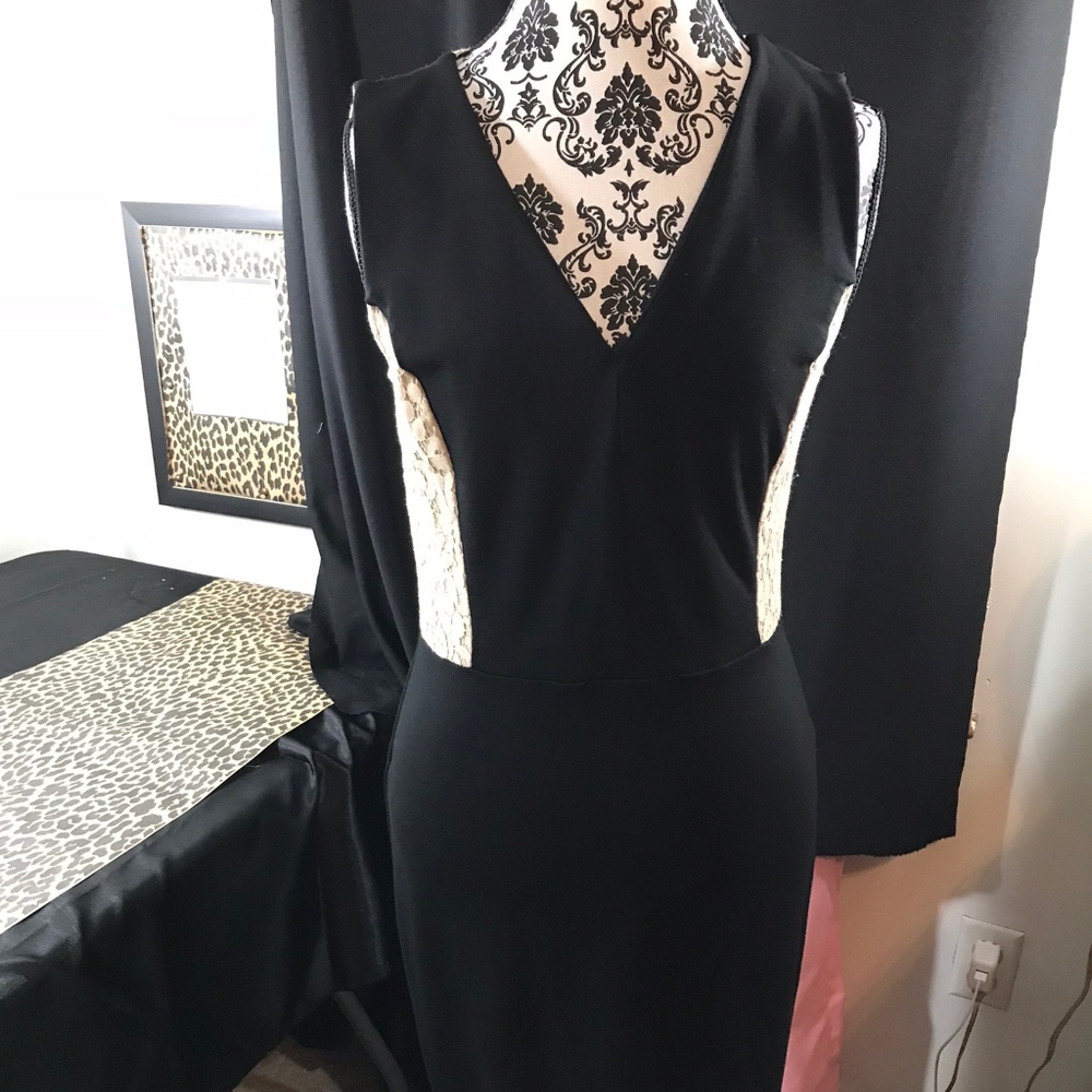 DKNYC Black and Tan Sleeveless Dress